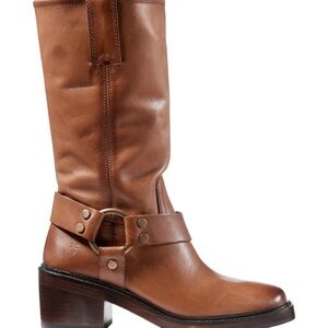 SALE !!  Frye Boots - Leather Boots Size 6.5 NWT & Box - Kate Harness Heel